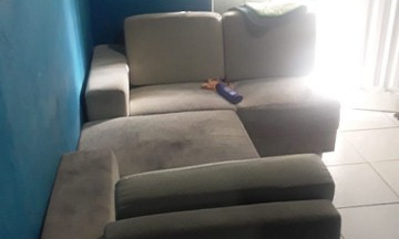 Aluga-Se Ou Vende-Se...