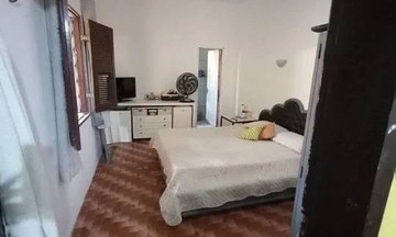 Vende-Se Casa Conjun...
