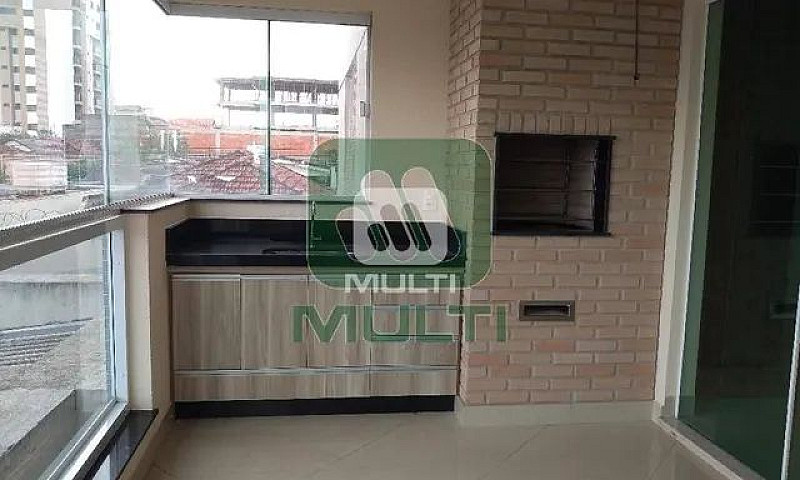Apartamento Com 3 Qu...