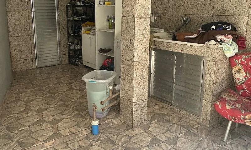 Casa A Venda 2 Quart...