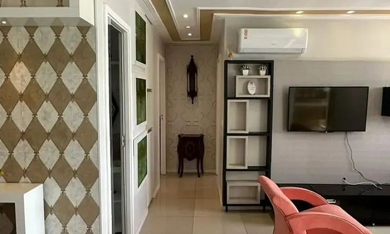 Apartamento Para Alu...