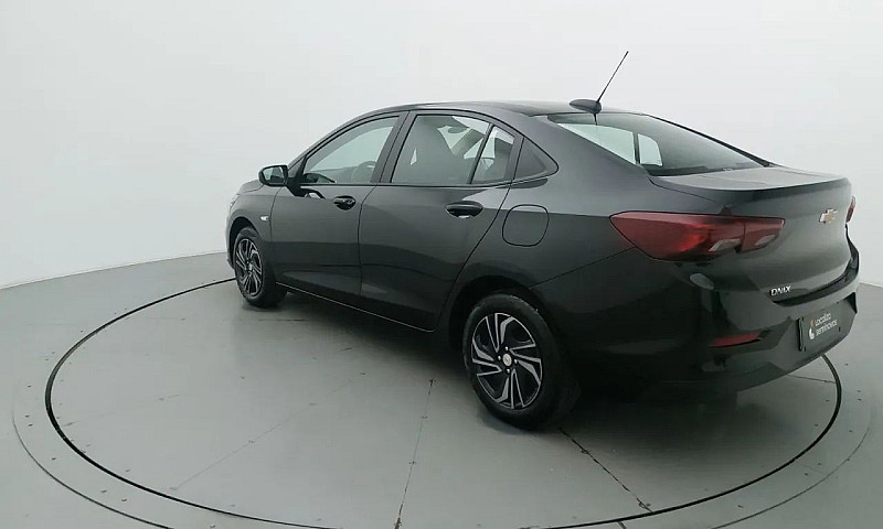 Chevrolet Onix Plus ...