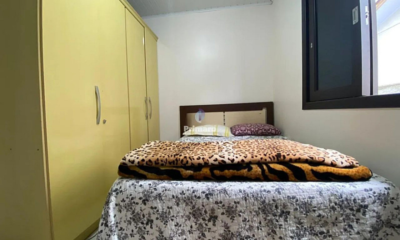 Casa Com 3 Quartos 2...