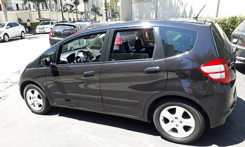 Honda Fit...