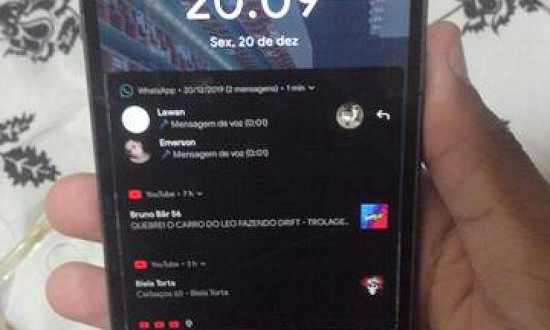 Moto G4 Plus...
