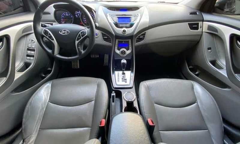 Elantra 1.8 16 2012...