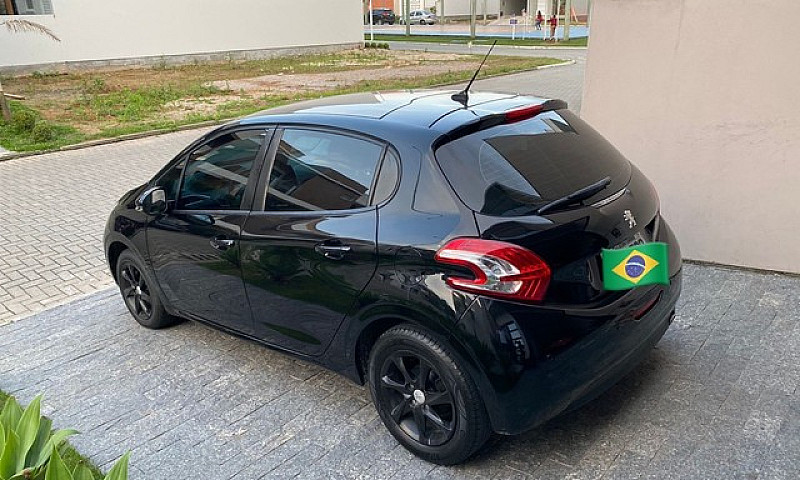 Vendo Peugeot 208 Al...
