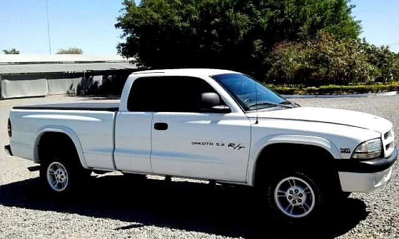 Dodge Dakota R/T 5.2...