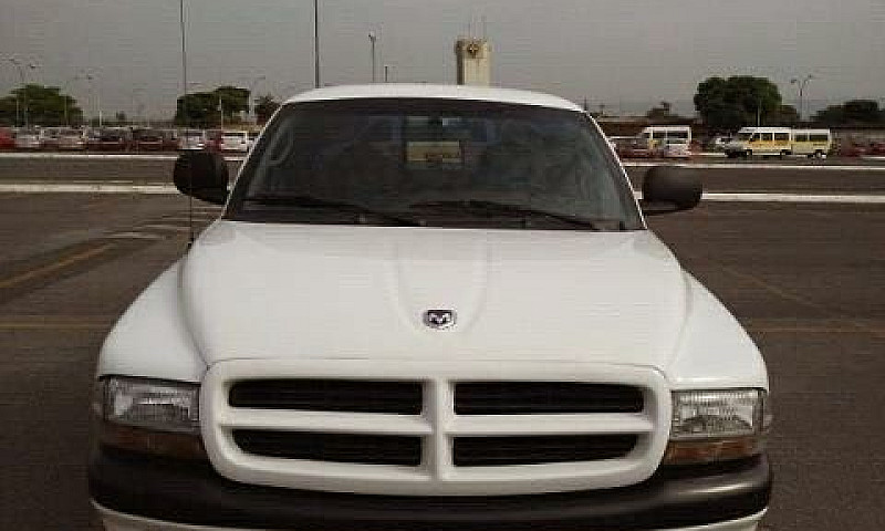 Dodge Dakota R/T 5.2...