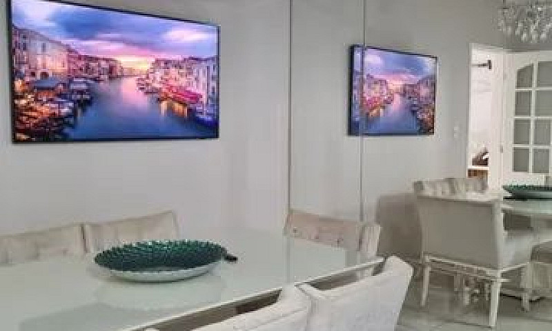 Casa Com 3 Dormitóri...
