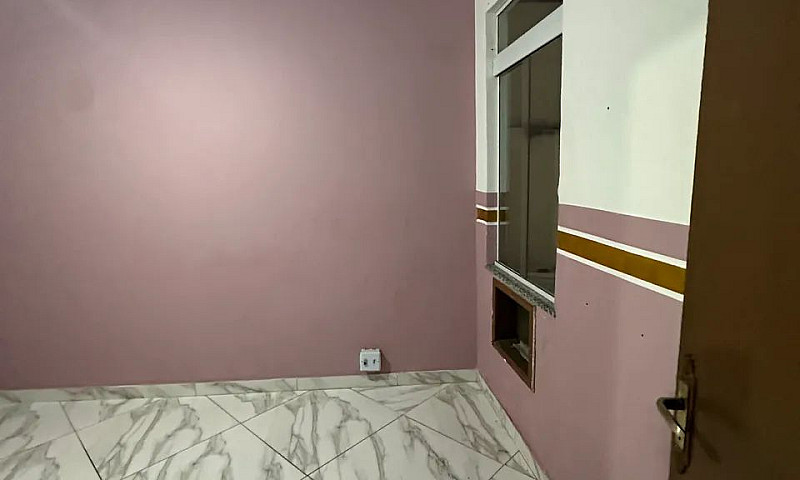 Alugo Casa 750...