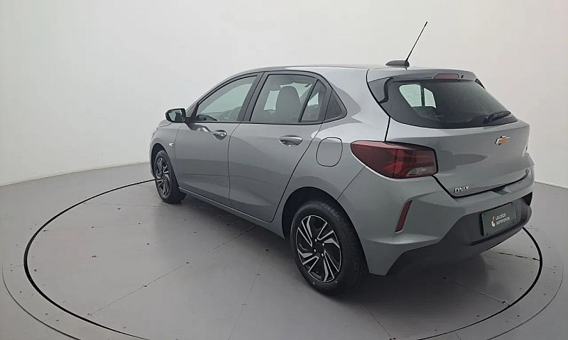 Chevrolet Onix Hatch...