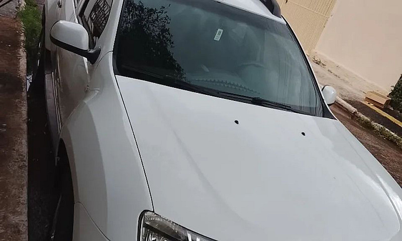 Renault Duster Authe...