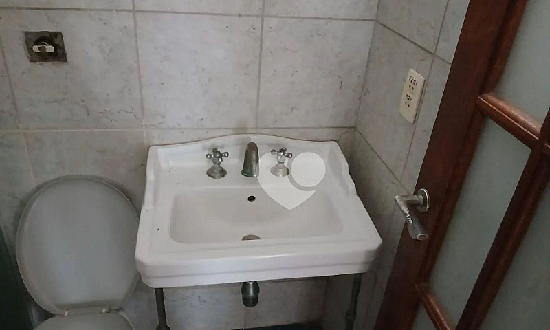 Casa Com 1 Quarto Pa...