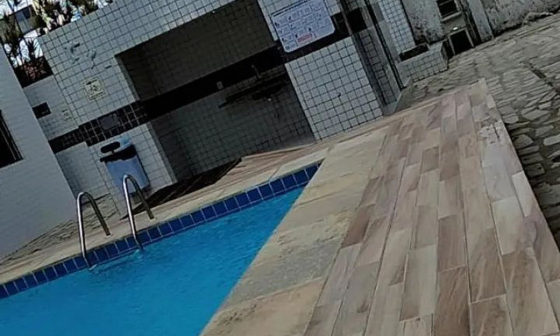 Alugo Quarto Para Me...