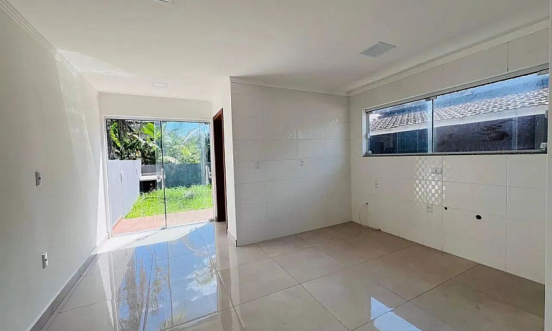 Casa Geminada À Vend...