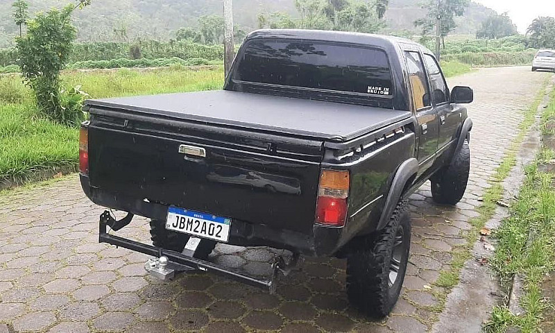 Toyota Hilux Cd Sr5 ...