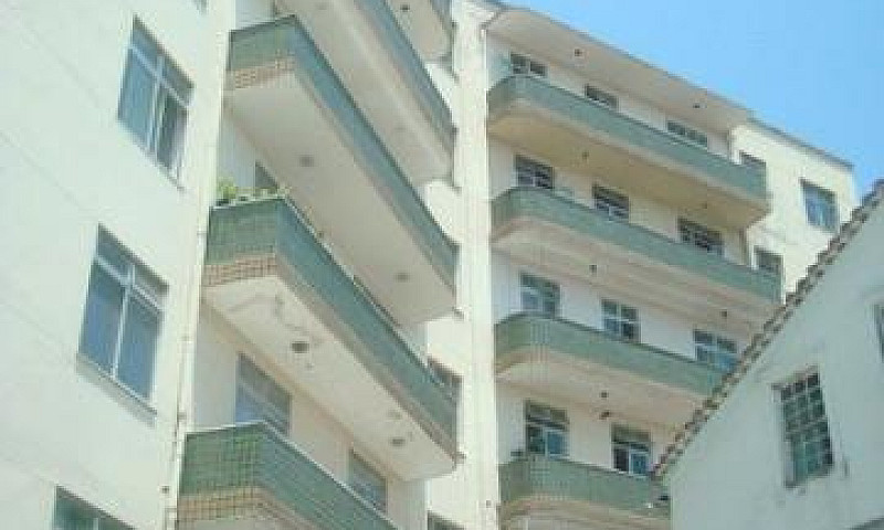 Apartamento Nazaré...