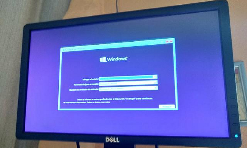 Monitor Dell 19 Pole...