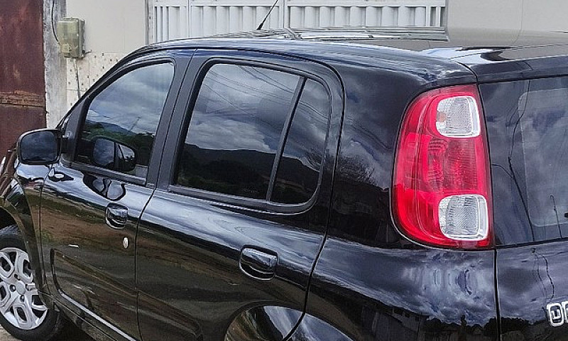 Fiat Uno Vivace 2014...
