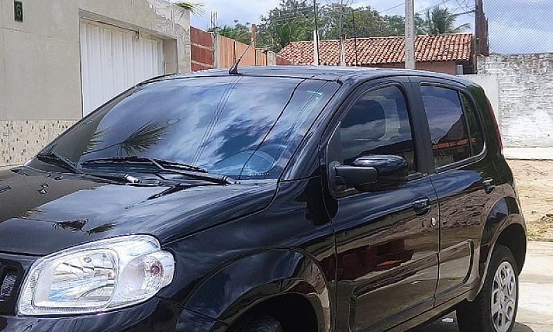 Fiat Uno Vivace 2014...
