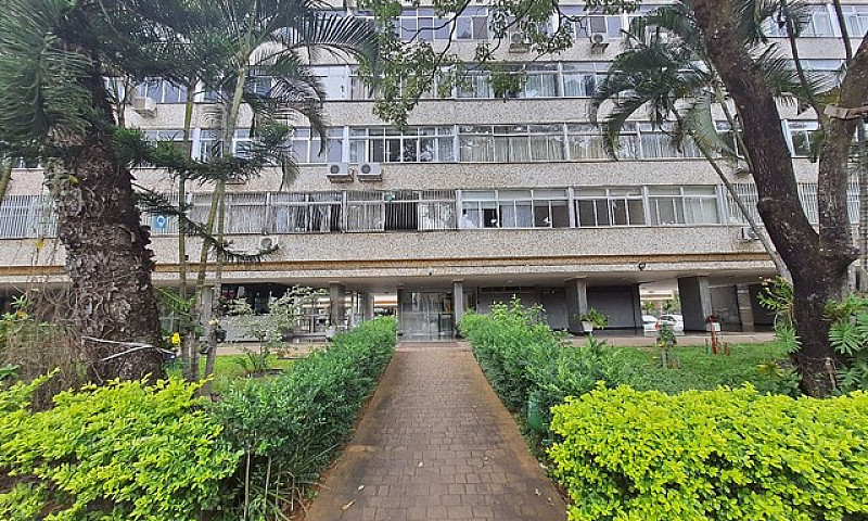 Urgente !!!! Quadra ...