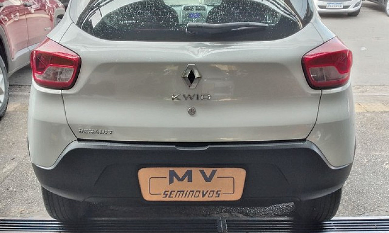 Renault Kwid Zen 1.0...