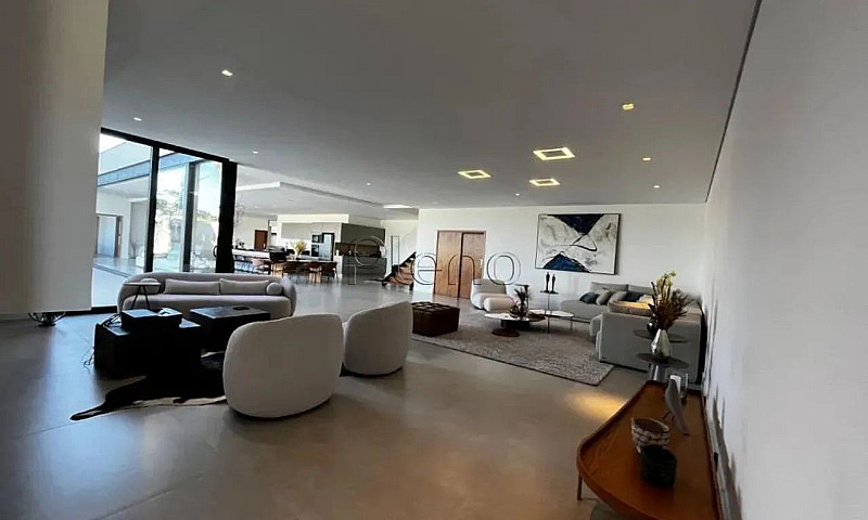 Casa À Venda Com 4 D...