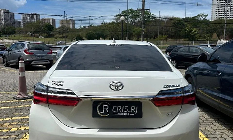 Toyota Corolla Xei 2...