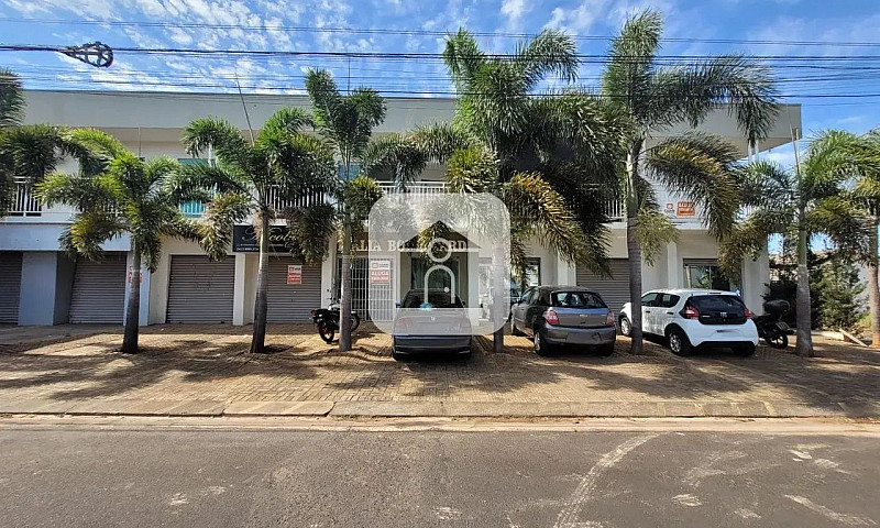 Apartamento Comercia...