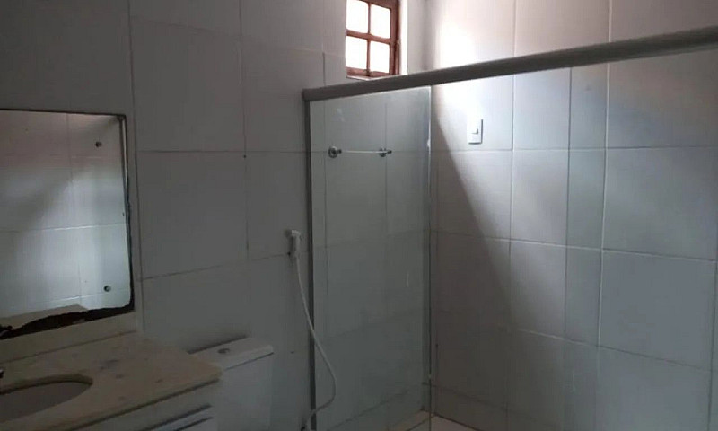 Ótima Casa Disponíve...