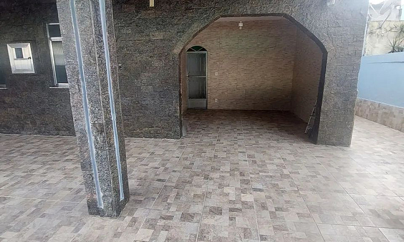 Casa Com Terraço,  P...