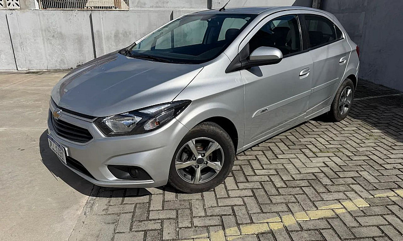 Chevrolet Onix Hatch...