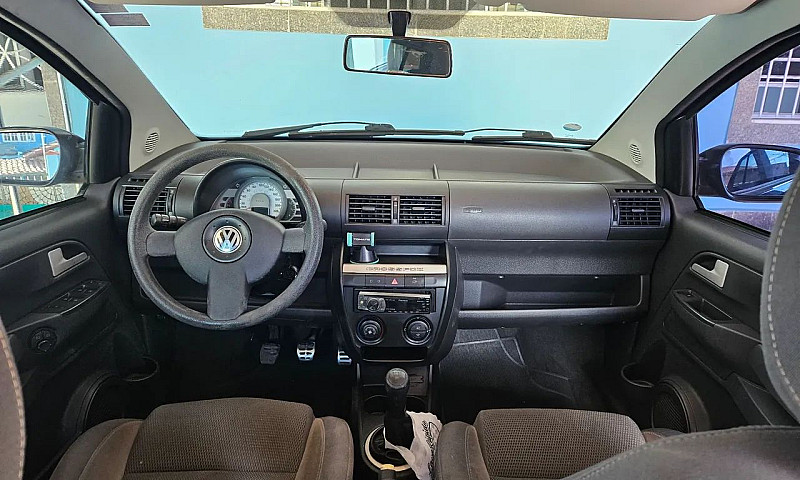 Volkswagen Crossfox ...