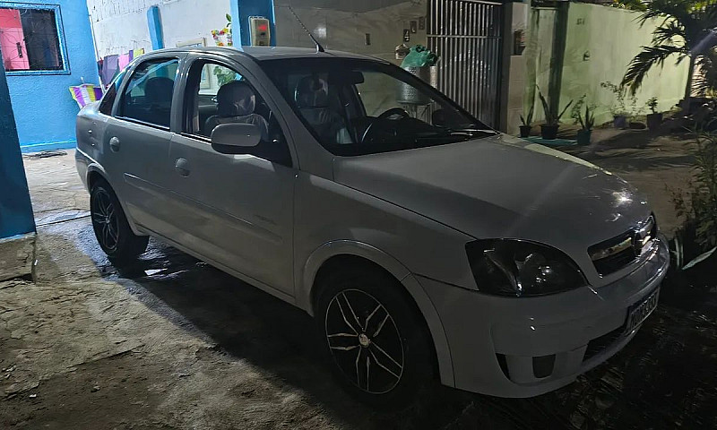 Chevrolet Corsa Sed....
