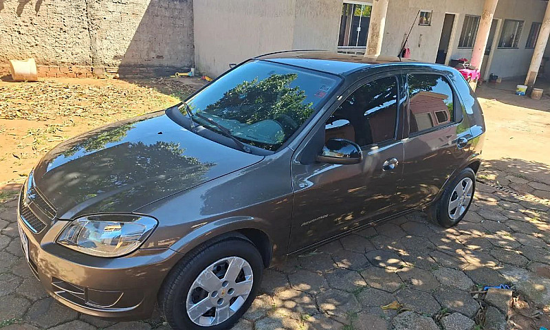 Chevrolet Celta Adva...