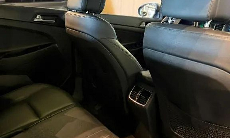 Hyundai Tucson Gls 1...