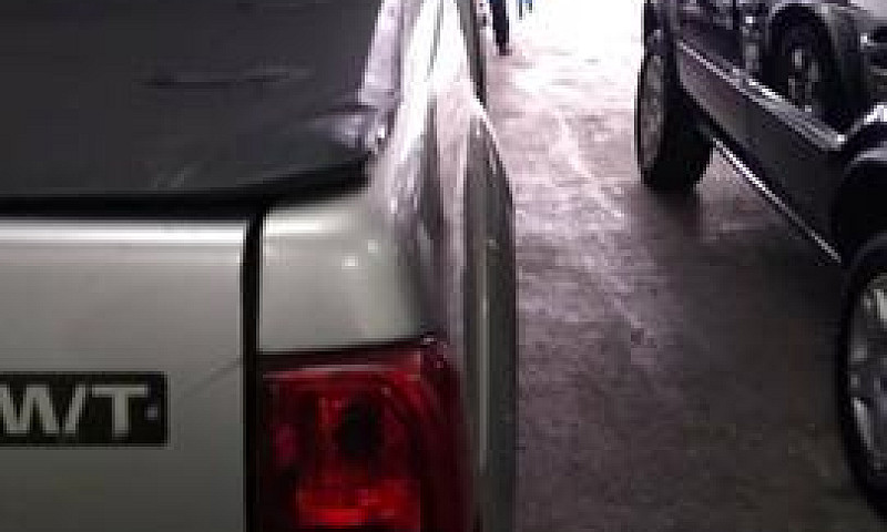 Nissan Frontier Xe 4...