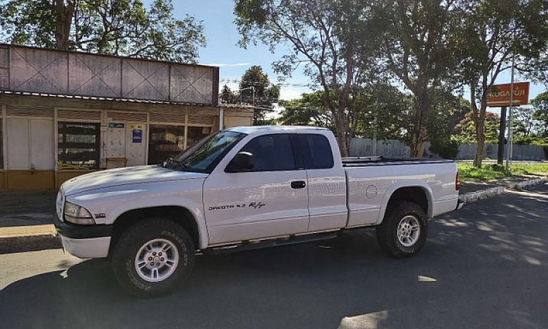 Dodge Dakota R/T 5.2...