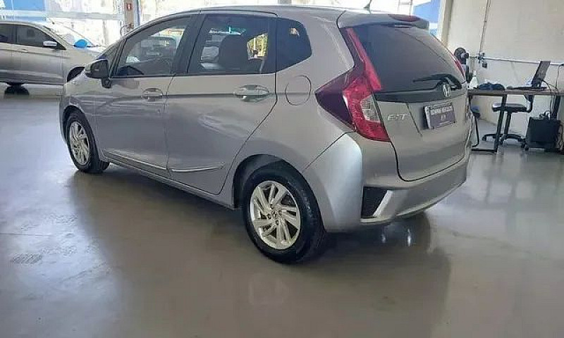 Honda Fit 1.5 Lx 16V...