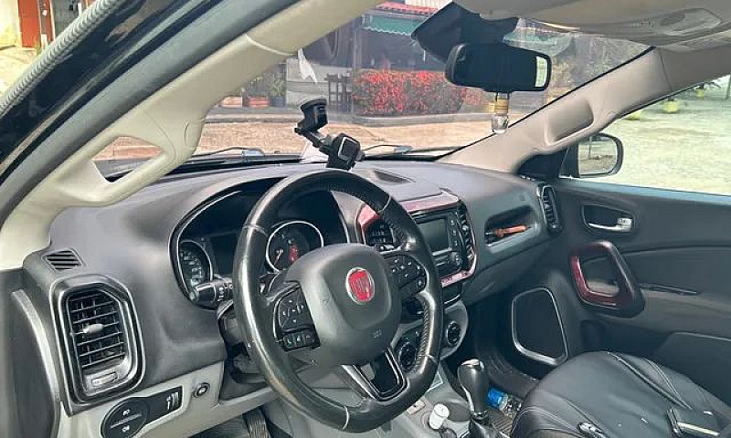 Fiat Toro Freedon At...