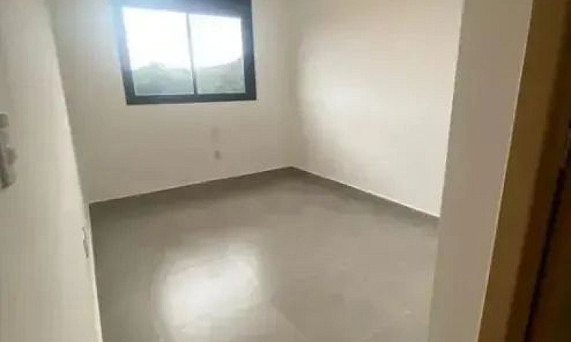 Casa De Condomínio P...