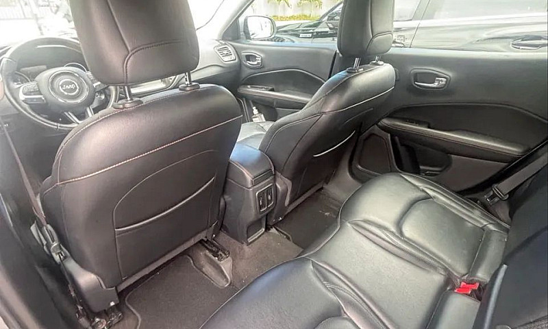 Jeep Compass Longitu...