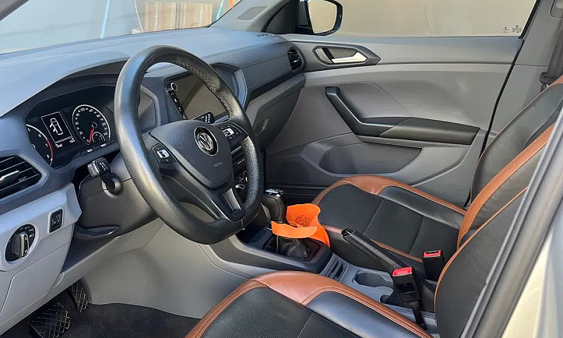 Volkswagen T-Cross S...