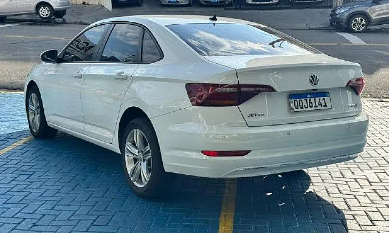 Volkswagen Jetta Com...