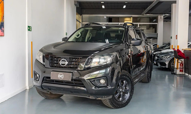 Nissan Frontier Atta...