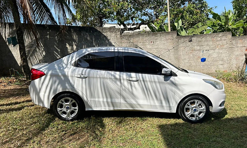 Ford Ka+ Sedan 1.5 S...