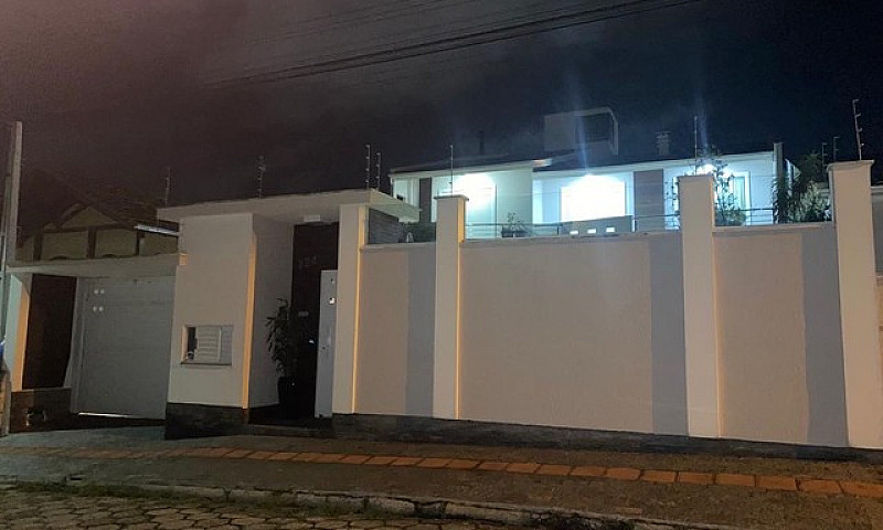 Casa De Alto Padrão ...