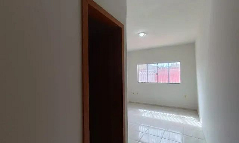 Casa 3/4  Setor Mont...