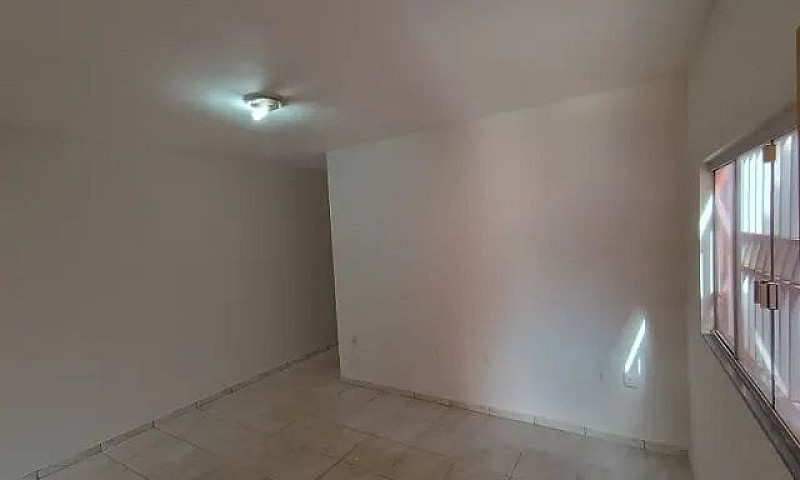 Casa 3/4  Setor Mont...